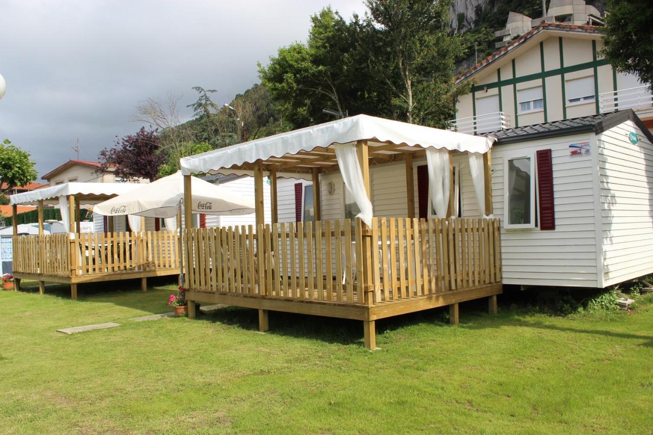 Camping Playa Arenillas 이슬라레스 외부 사진